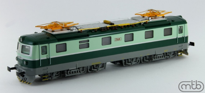 Electric locomotive class 183-019<br /><a href='images/pictures/MTB/97002.jpg' target='_blank'>Full size image</a>